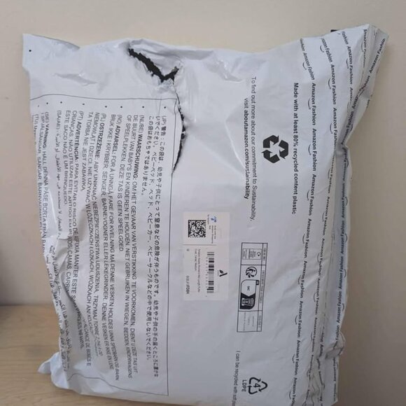 Amazon Essentials Women's Medium Camel Mid Length Puffer Coat - Picture 5 of 10